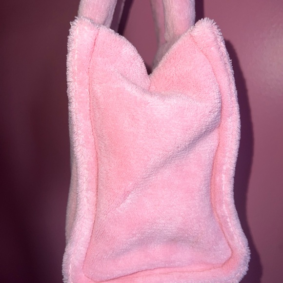 Marc Jacobs Plush Pink Tote - Picture 3 of 4